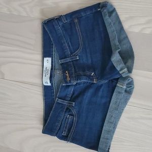 Abercrombie & Fitch Short Shorts - Size 00